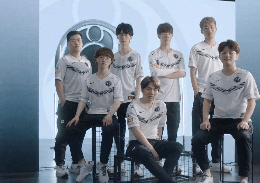 奥尔米戈作 奥尔米戈作